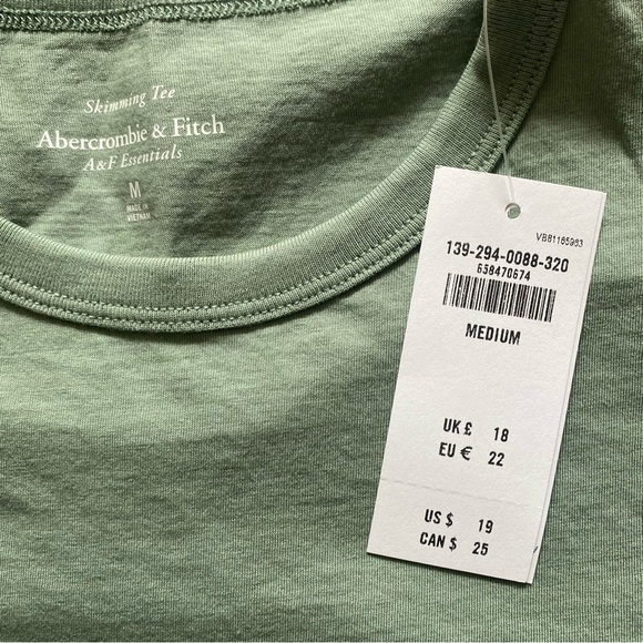 Abercrombie & Fitch | Essential Polished Body-Skimming Tee - Picture 4 of 4